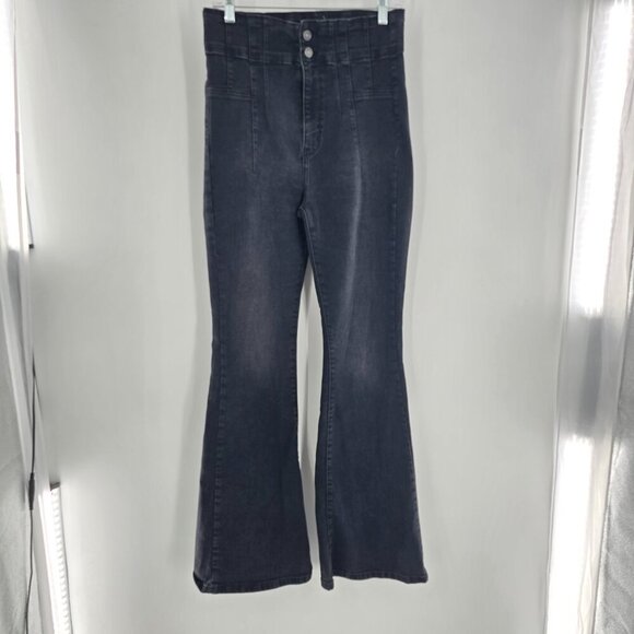 We The Free Jeans Women's 30 High Rise Flared Leg Black Stretch Denim Bellbottom - Picture 9 of 13